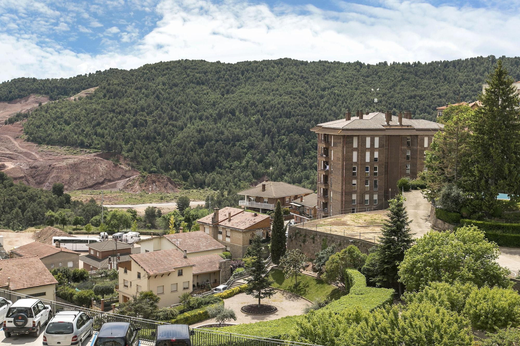 Bremon Boutique Hotel By Duquessa Hotel Collection Кардона Екстер'єр фото