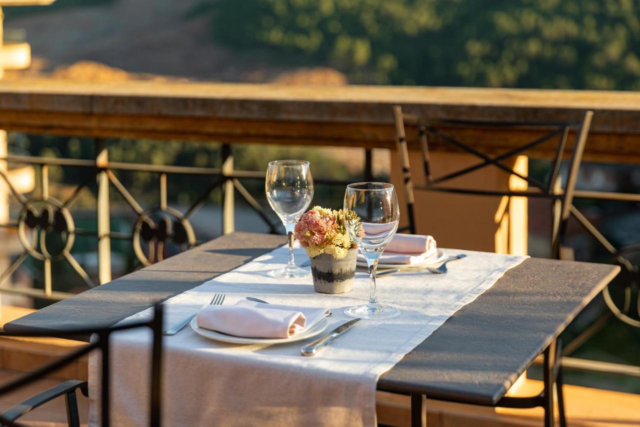 Bremon Boutique Hotel By Duquessa Hotel Collection Кардона Екстер'єр фото
