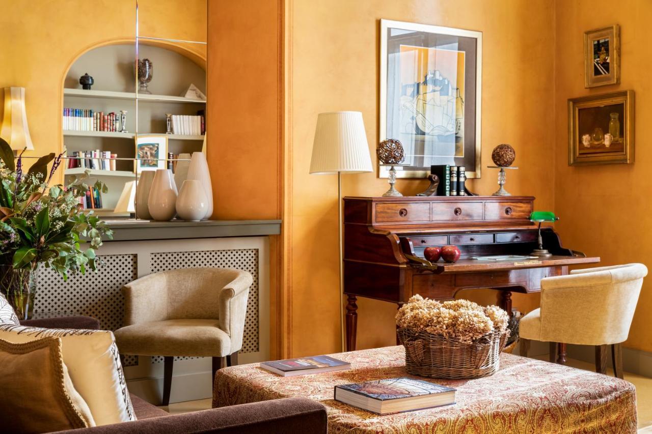 Bremon Boutique Hotel By Duquessa Hotel Collection Кардона Екстер'єр фото