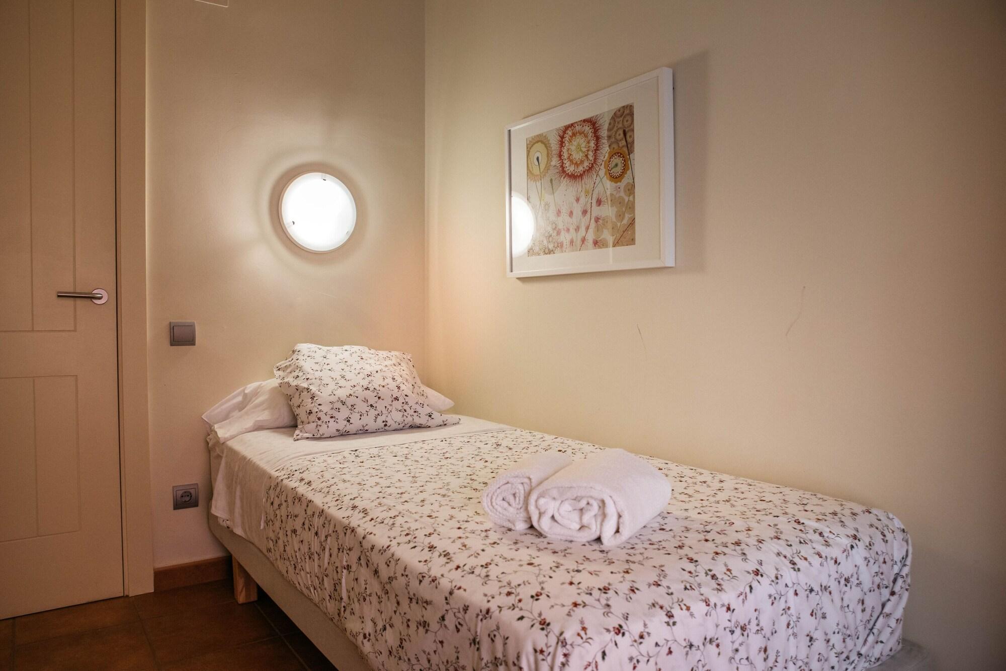 Bremon Boutique Hotel By Duquessa Hotel Collection Кардона Екстер'єр фото
